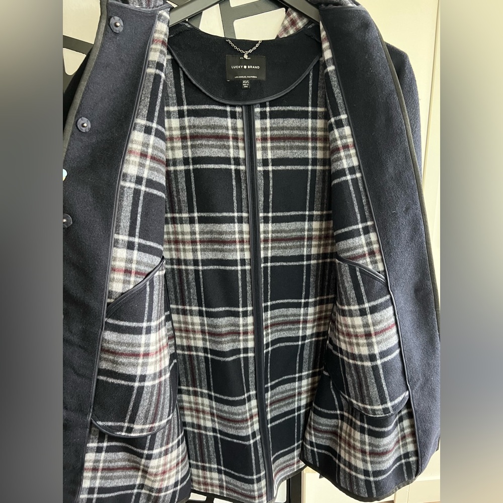 Lucky Brand Cape XS (Very New)